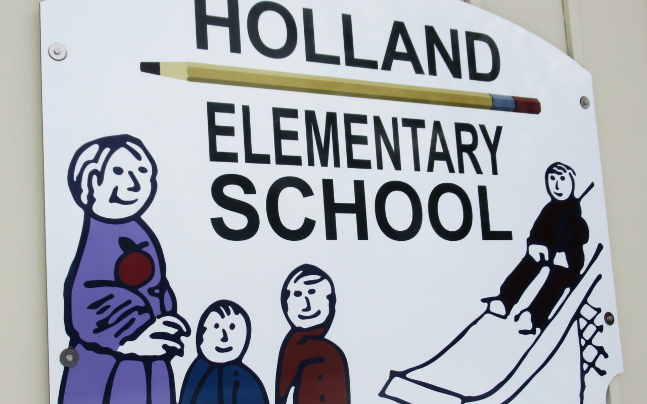 Holland school still serves its community - Barton Chronicle Newspaper