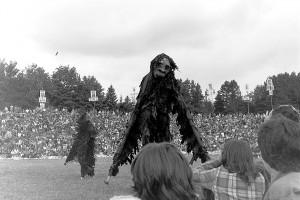 This photo ran in the September 1, 1982, edition of the Chronicle.  The caption read, “The giant apes — operated by puppeteers on four stilts — are among the more imposing features of the afternoon Bread and Puppet circus.”  Photo by Jim Doyle